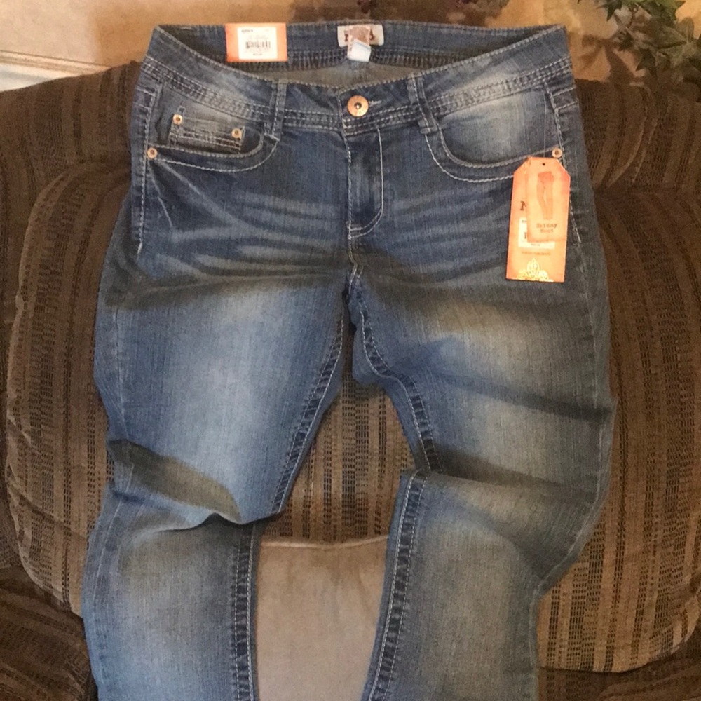 Jeans